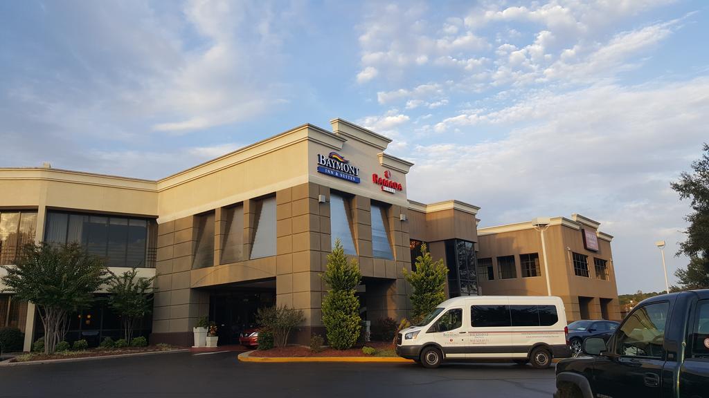 Baymont By Wyndham Fayetteville Fort Bragg Area Esterno foto
