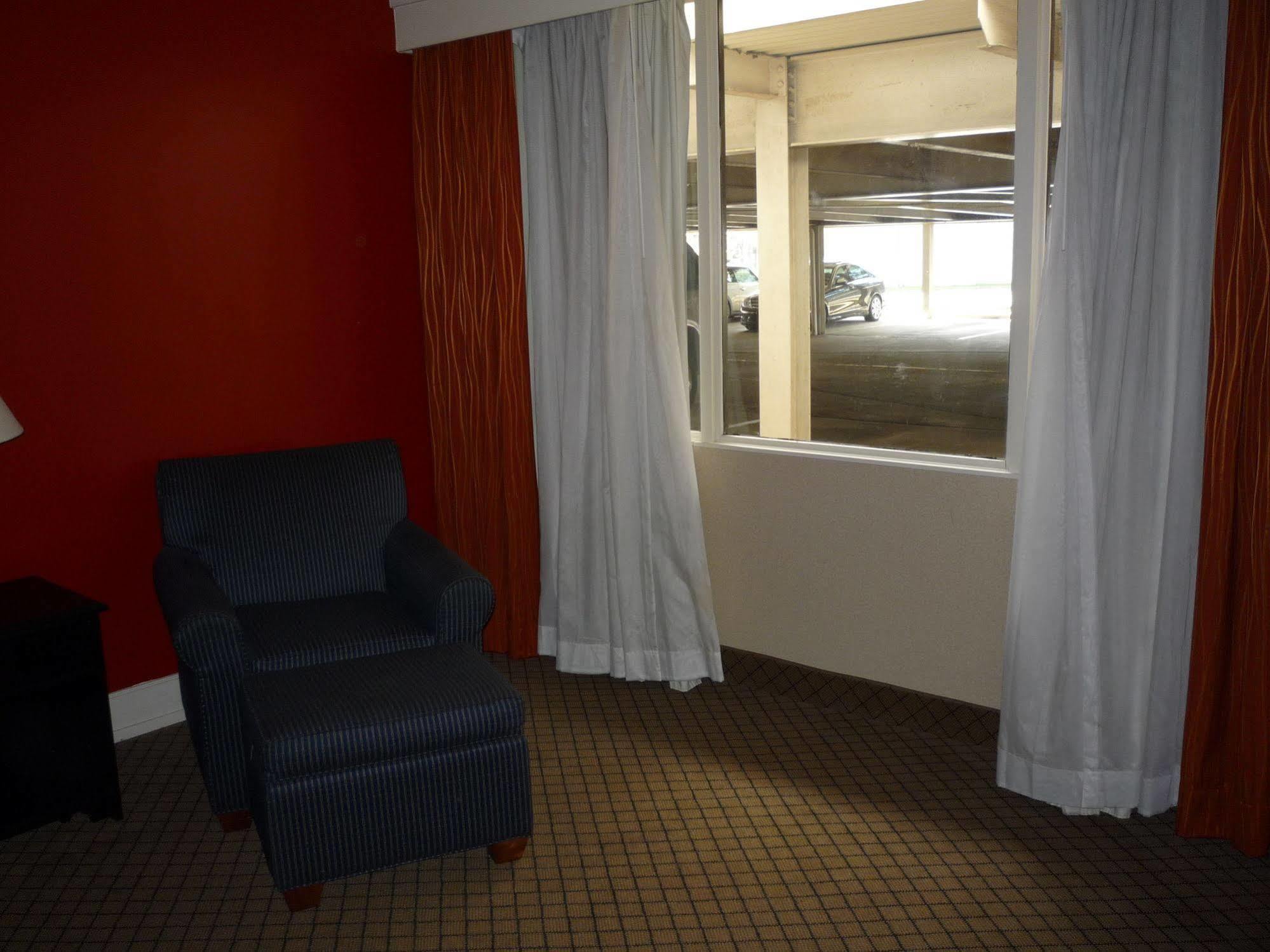 Baymont By Wyndham Fayetteville Fort Bragg Area Esterno foto